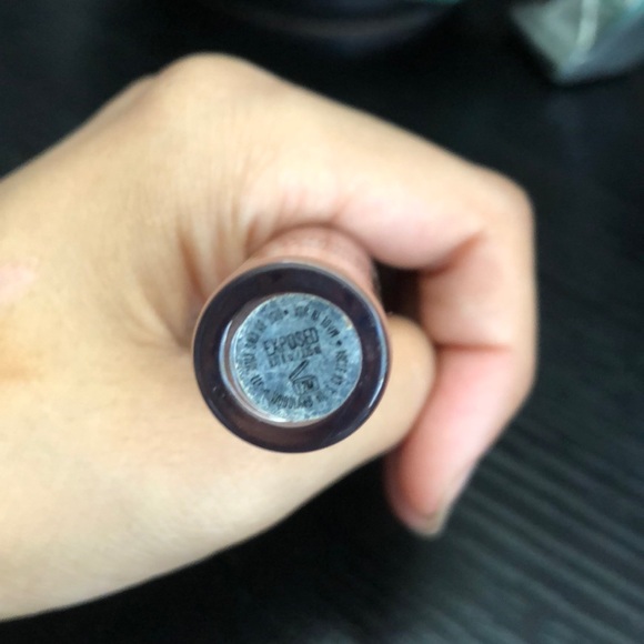 Kylie Cosmetics exposed matte liquid lipstick - Picture 2 of 2